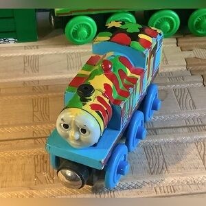 Rare Paint Splattered Thomas The Tank Engine Wooden Railway Train